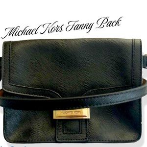 🛑 Michael kors Fanny pack